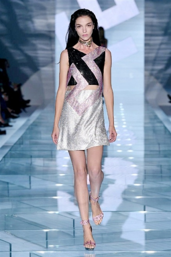 Fotoservizio/SS 2015/WOMEN/VERSACE/DP1/48