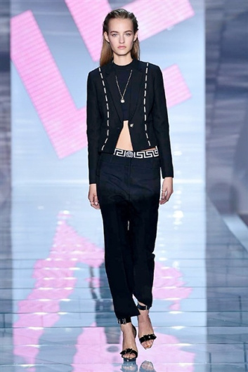 Fotoservizio/SS 2015/WOMEN/VERSACE/DP1/1