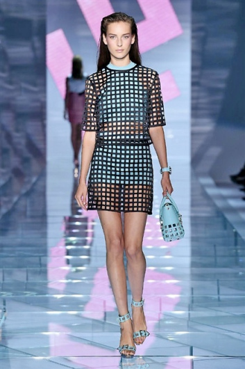 Fotoservizio/SS 2015/WOMEN/VERSACE/DP1/8