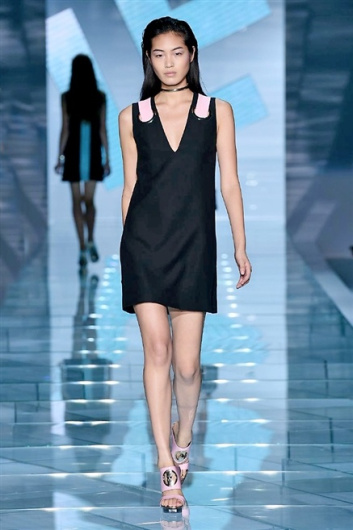 Fotoservizio/SS 2015/WOMEN/VERSACE/DP1/11