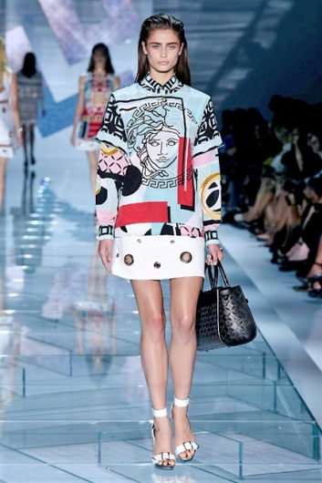 Fotoservizio/SS 2015/WOMEN/VERSACE/DP1/26