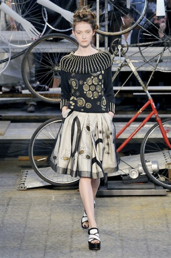 Fotoservizio/SS 2015/WOMEN/ANTONIO MARRAS/DP1/39