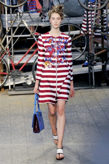 Fotoservizio/SS 2015/WOMEN/ANTONIO MARRAS/DP1/9