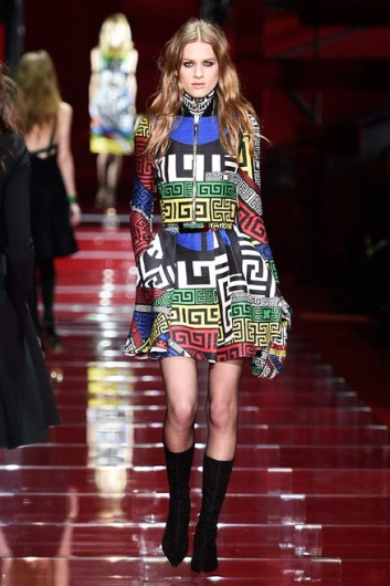 Fotoservizio/FW 2015-2016/WOMEN/VERSACE/DP1/19