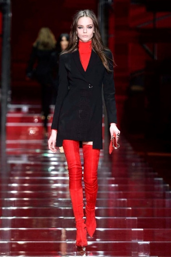 Fotoservizio/FW 2015-2016/WOMEN/VERSACE/DP1/24