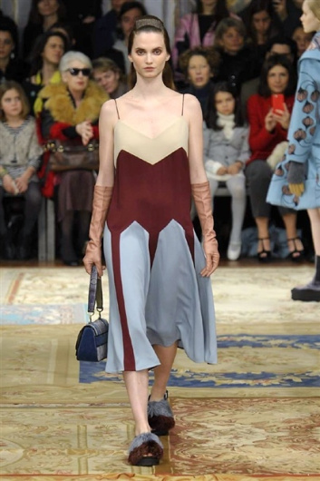 Fotoservizio/FW 2015-2016/WOMEN/ANTONIO MARRAS/DP1/8