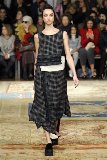 Fotoservizio/FW 2015-2016/WOMEN/ANTONIO MARRAS/DP1/12