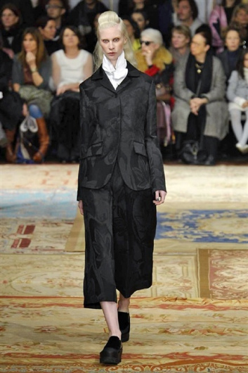 Fotoservizio/FW 2015-2016/WOMEN/ANTONIO MARRAS/DP1/14