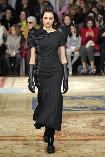 Fotoservizio/FW 2015-2016/WOMEN/ANTONIO MARRAS/DP1/16