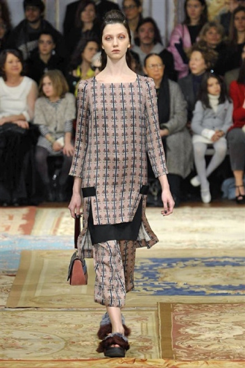 Fotoservizio/FW 2015-2016/WOMEN/ANTONIO MARRAS/DP1/17