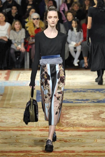 Fotoservizio/FW 2015-2016/WOMEN/ANTONIO MARRAS/DP1/18