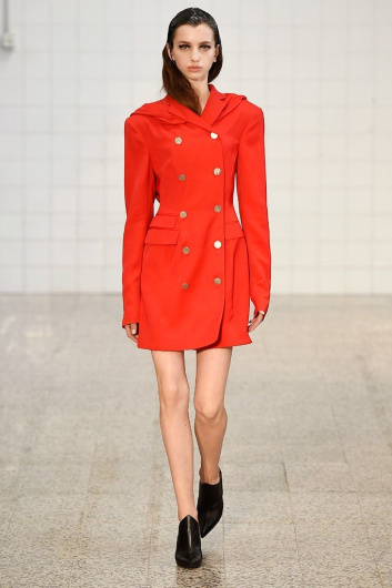 Fotoservizio/SS 2019/MEN/SFILATA/M1992/DP2/2