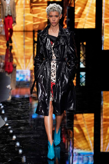 Fotoservizio/FW 19-20/MEN/SFILATA/NEIL BARRETT/DP2/8
