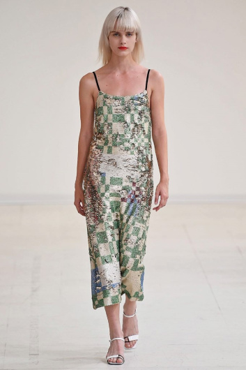 Fotoservizio/SS 2019/WOMEN/SFILATA/ARTHUR ARBESSER/DP2/19