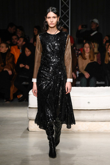 Fotoservizio/FW 19-20/WOMEN/SFILATA/ACT N°1/DP2/30