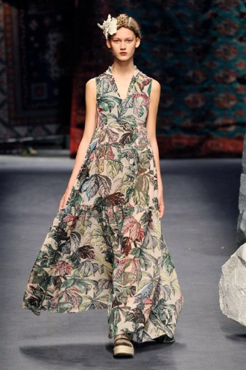 Fotoservizio/SS 2016/WOMEN/ANTONIO MARRAS/DP1/33