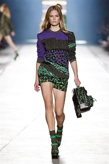 Fotoservizio/SS 2016/WOMEN/VERSACE/DP1/11