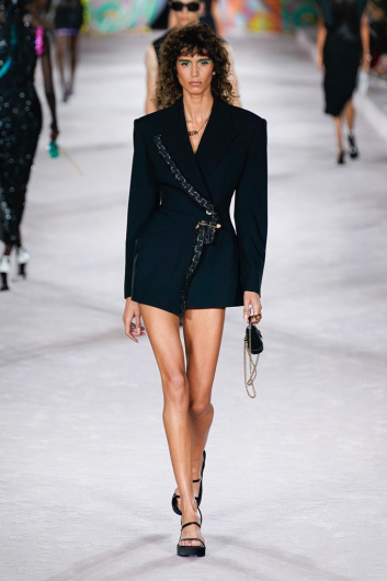 Fotoservizio/SS 2022/WOMEN/SFILATA/VERSACE/DP2/14