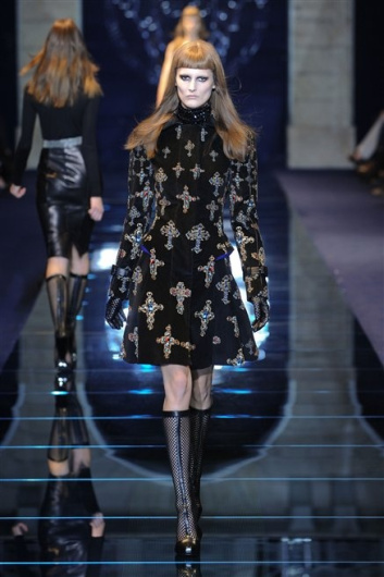 Fotoservizio/FW 2012-2013/WOMEN/VERSACE/13