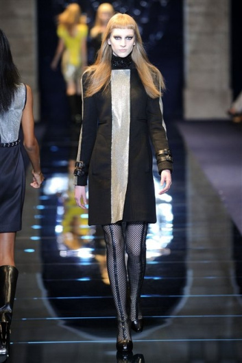 Fotoservizio/FW 2012-2013/WOMEN/VERSACE/24