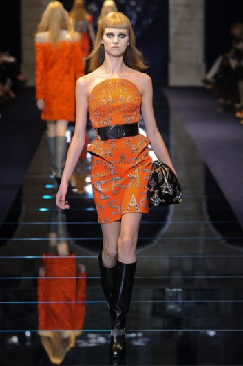 Fotoservizio/FW 2012-2013/WOMEN/VERSACE/28