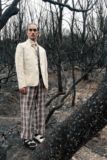 Fotoservizio/SS 2022/WOMEN/SFILATA/ANTONIO MARRAS/DP2/6