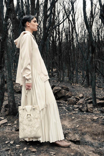 Fotoservizio/SS 2022/WOMEN/SFILATA/ANTONIO MARRAS/DP2/7