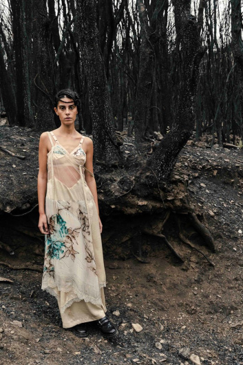 Fotoservizio/SS 2022/WOMEN/SFILATA/ANTONIO MARRAS/DP2/20