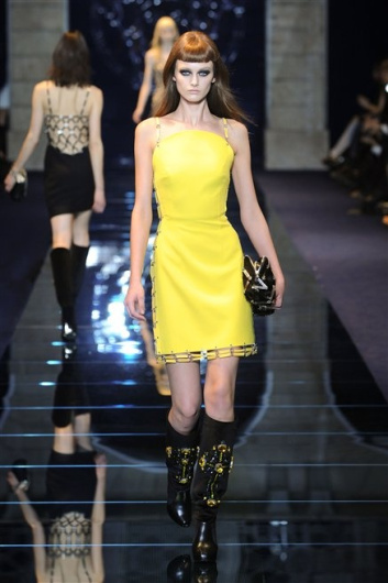 Fotoservizio/FW 2012-2013/WOMEN/VERSACE/35