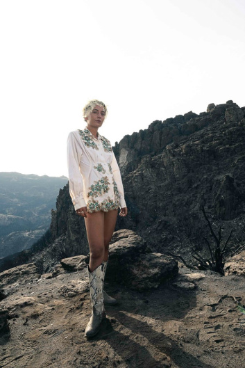 Fotoservizio/SS 2022/WOMEN/SFILATA/ANTONIO MARRAS/DP2/39