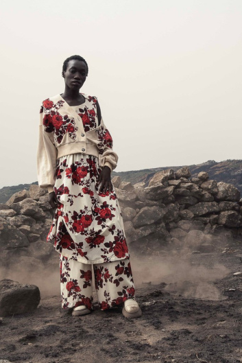 Fotoservizio/SS 2022/WOMEN/SFILATA/ANTONIO MARRAS/DP2/70