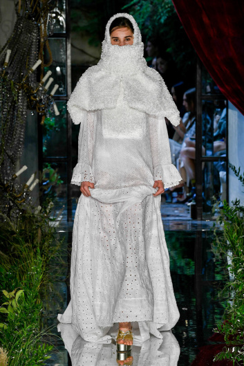 Fotoservizio/SS 2023/WOMEN/SFILATA/ANTONIO MARRAS/DP2/62