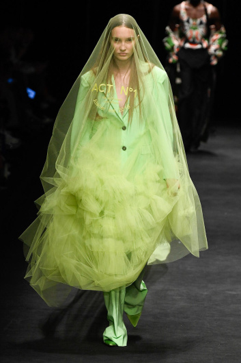 Fotoservizio/SS 2023/WOMEN/SFILATA/ACT N°1/DP2/2
