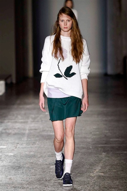 Fotoservizio/SS 2016/WOMEN/ARTHUR ARBESSER/DP1/9