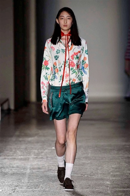 Fotoservizio/SS 2016/WOMEN/ARTHUR ARBESSER/DP1/11