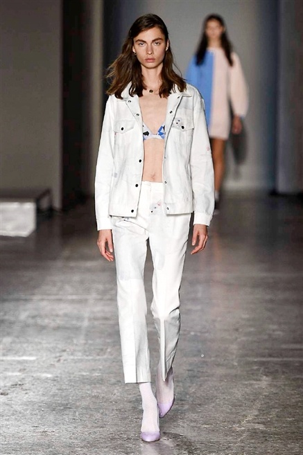 Fotoservizio/SS 2016/WOMEN/ARTHUR ARBESSER/DP1/21