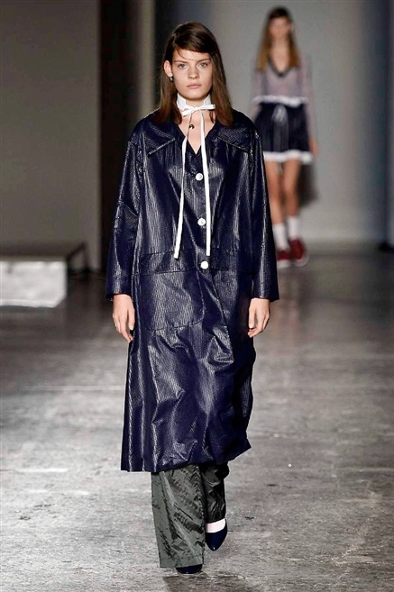 Fotoservizio/SS 2016/WOMEN/ARTHUR ARBESSER/DP1/29