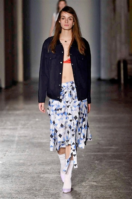 Fotoservizio/SS 2016/WOMEN/ARTHUR ARBESSER/DP1/33