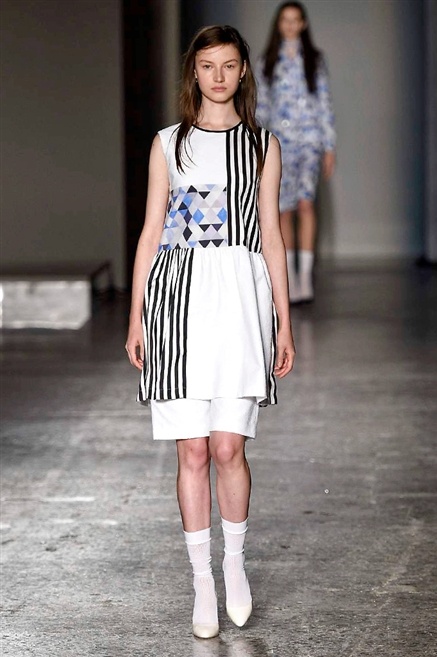 Fotoservizio/SS 2016/WOMEN/ARTHUR ARBESSER/DP1/34