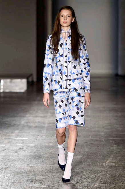 Fotoservizio/SS 2016/WOMEN/ARTHUR ARBESSER/DP1/35