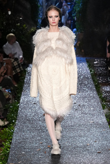 Fotoservizio/FW 23-24/WOMEN/SFILATA/ANTONIO MARRAS/DP2/5