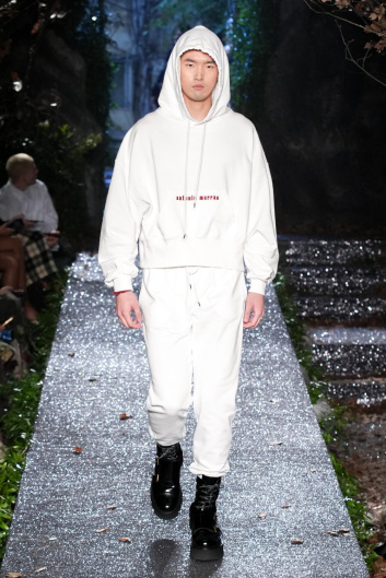 Fotoservizio/FW 23-24/WOMEN/SFILATA/ANTONIO MARRAS/DP2/8