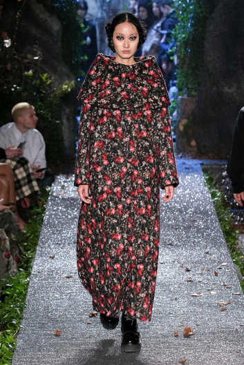 Fotoservizio/FW 23-24/WOMEN/SFILATA/ANTONIO MARRAS/DP2/28
