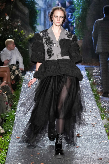 Fotoservizio/FW 23-24/WOMEN/SFILATA/ANTONIO MARRAS/DP2/6