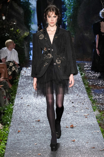 Fotoservizio/FW 23-24/WOMEN/SFILATA/ANTONIO MARRAS/DP2/14