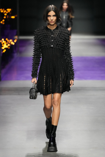 Fotoservizio/SS 2023/WOMEN/SFILATA/VERSACE/DP2/8