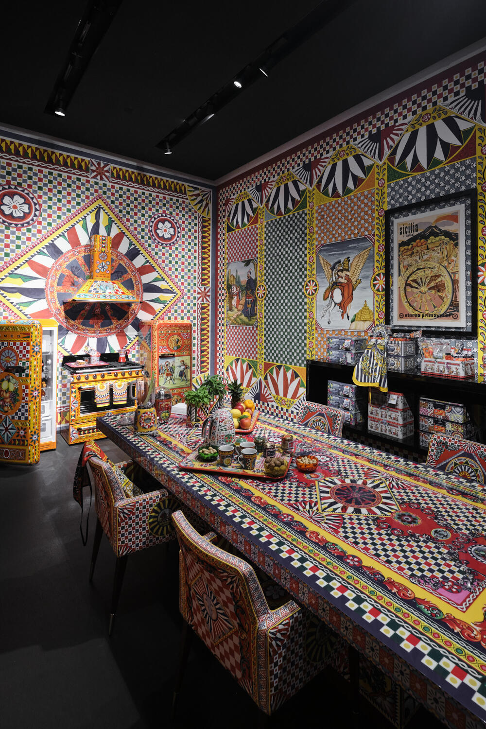 Fotoservizio/SS 2023/DESIGN/EVENTO_CULTURALE/DOLCE & GABBANA CASA/DP2/22