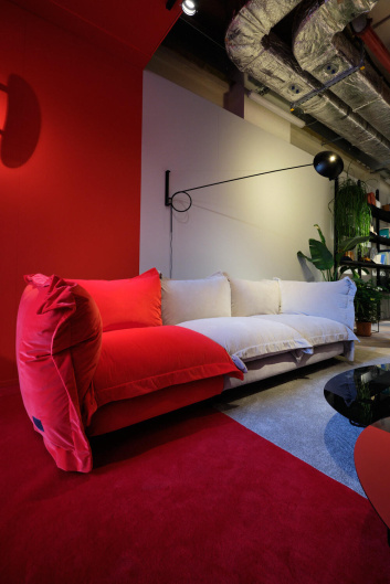 Fotoservizio/SS 2023/DESIGN/EVENTO_CULTURALE/DIESEL LIVING WITH MOROSO/DP2/9