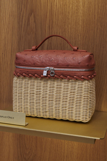 Fotoservizio/SS 2023/DESIGN/EVENTO_CULTURALE/LORO PIANA/DP2/22