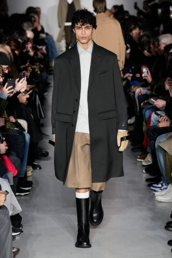 Fotoservizio/FW 24-25/MEN/SFILATA/NEIL BARRETT/DP2/2